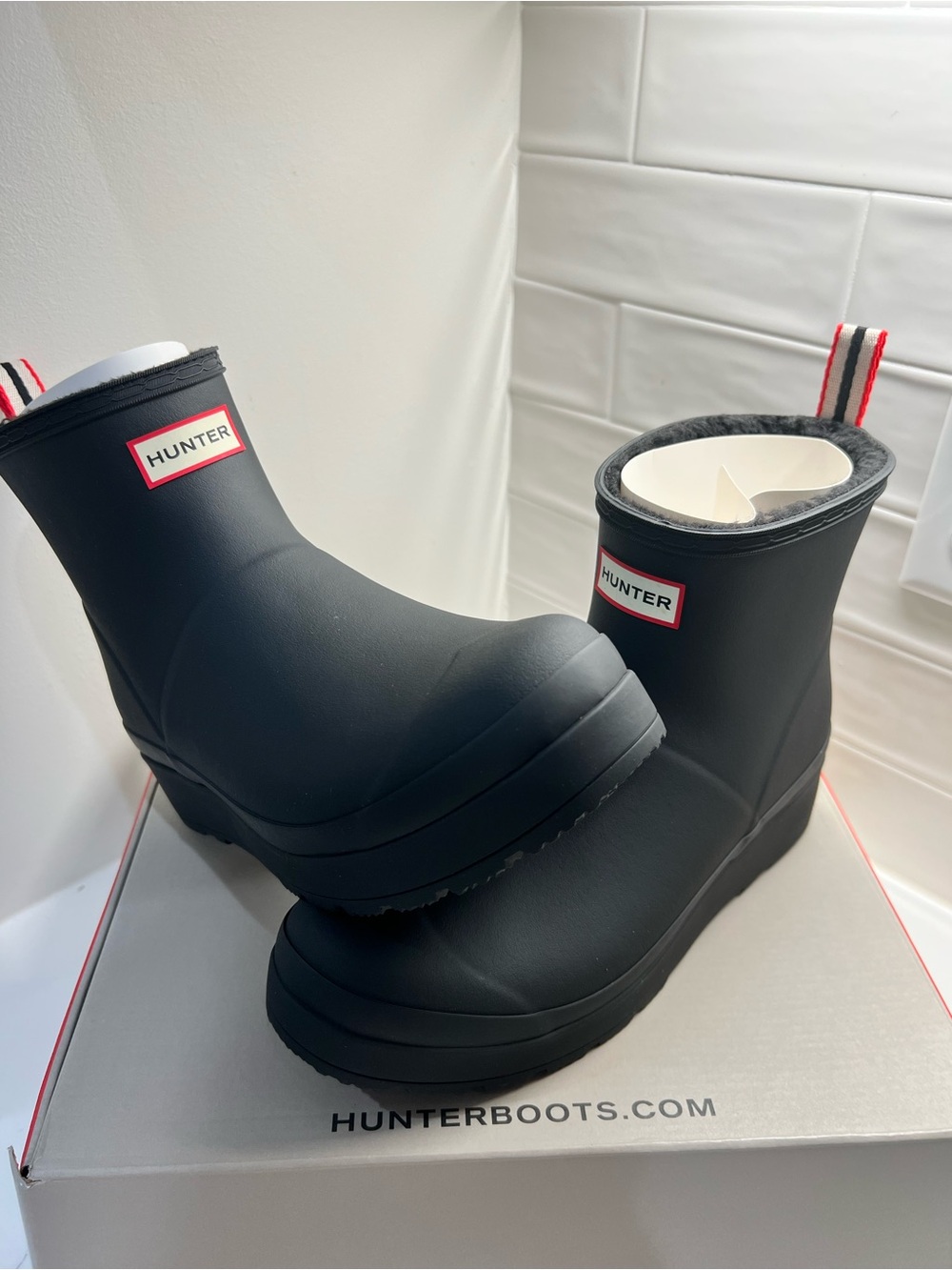 Hunter Women's Black Insulated Short Rain Boots